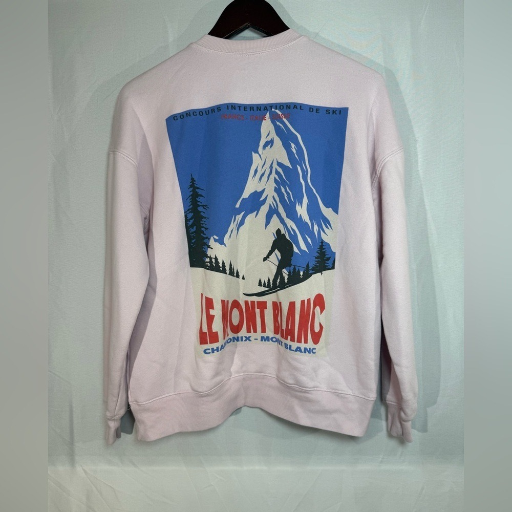 Le Mont Blanc Graphic Sweatshirt XXS Light Pink Crewneck Pullover Fits like M